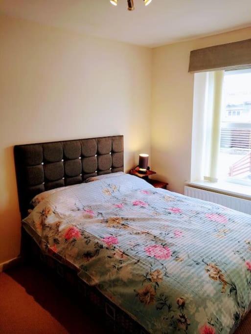 Holiday home 2 Bed Pet-free Cottage, Private Garden & Fell View *
